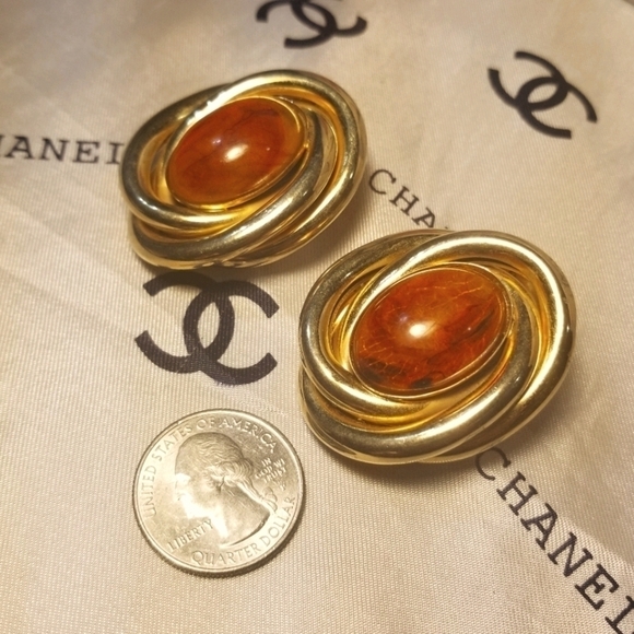 MASSIVE vtg runway LES BERNARD earrings - Picture 4 of 6